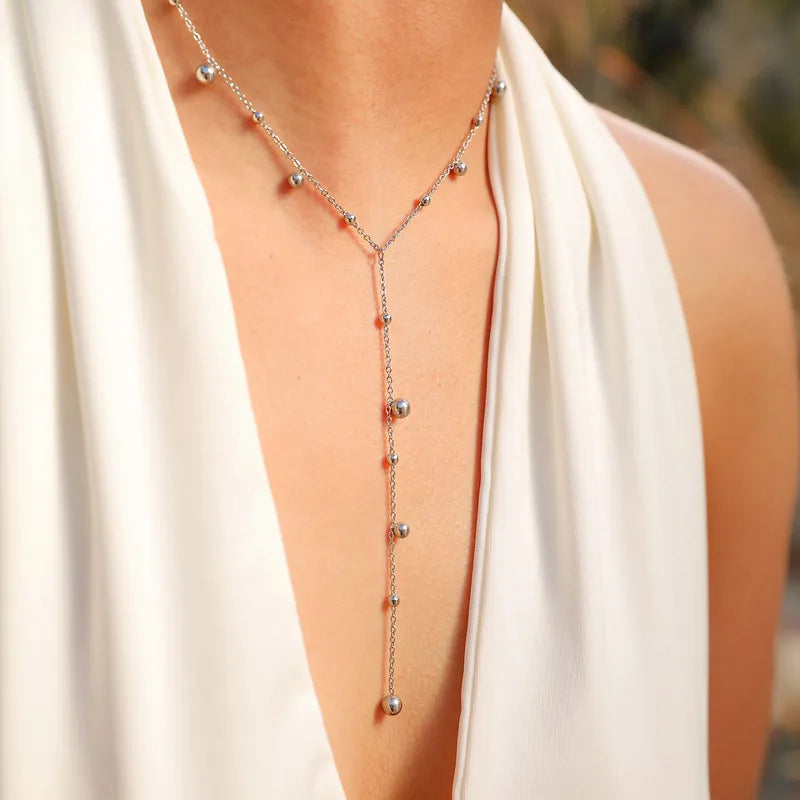 Collier long argenté